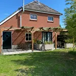 Heerlijk Gaanderhei Oda ve Kahvaltı Gaanderen