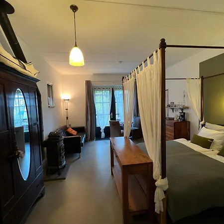 Bed & Breakfast Heerlijk Gaanderhei 4*