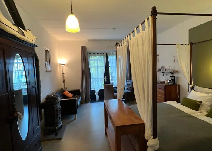 Bed & Breakfast Heerlijk Gaanderhei 4*