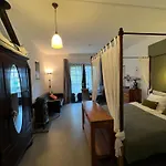 Alojamento de Acomodação e Pequeno-almoço Heerlijk Gaanderhei 4*
